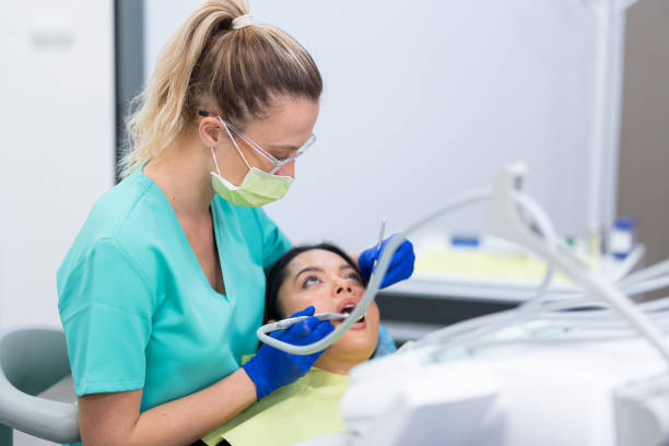 Best Tooth Infection Emergency Dentist  in Quinebaug, CT