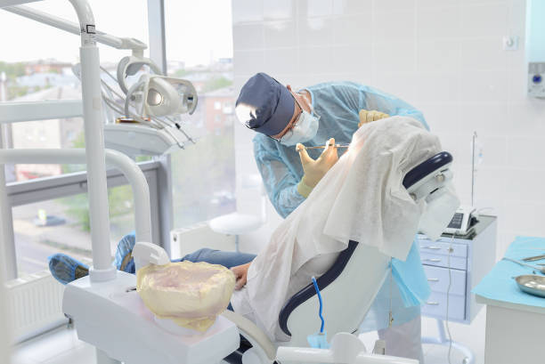 Best Dentist for Severe Toothache  in Quinebaug, CT